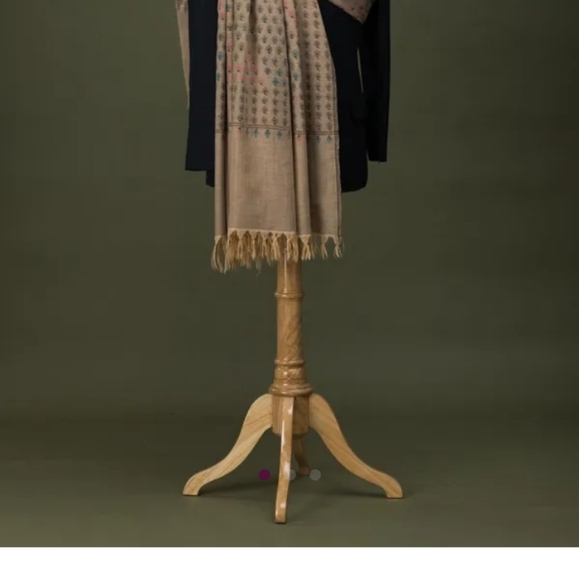 AHUJASONS! Luxury Pashmina! Dupatta black&gold block print sequins!! Deadstock - Picture 15 of 17